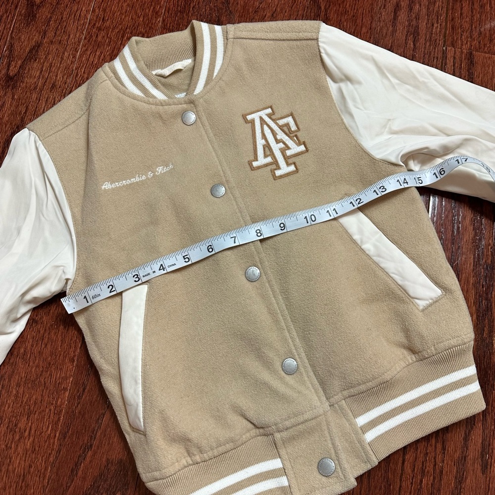 Abercrombie & Fitch Youth Tan Varsity Jacket - Picture 11 of 12
